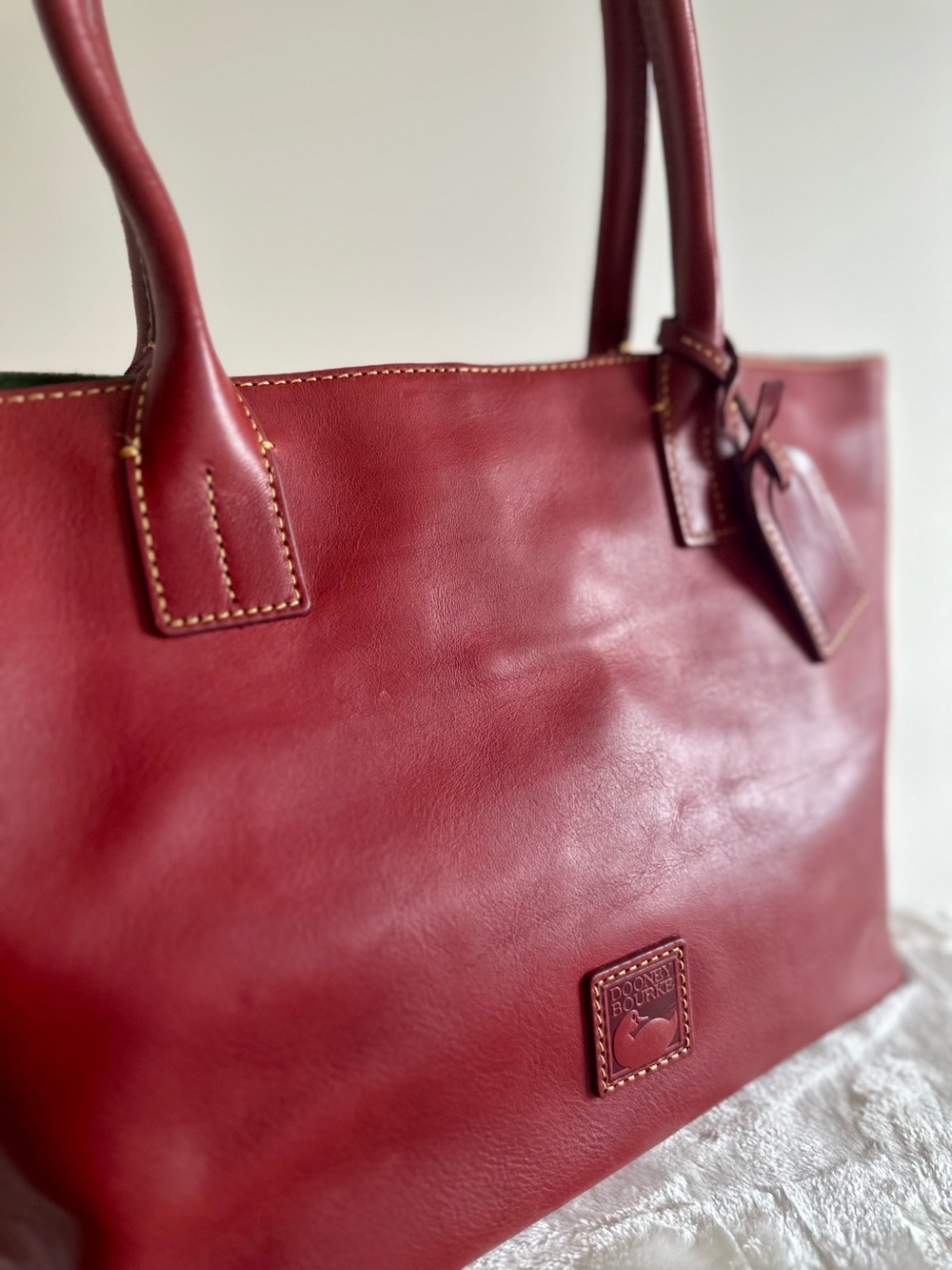 Dooney & Bourke Medium Russell Florentine Leather Toe in Bordeaux NWOT - Picture 8 of 12